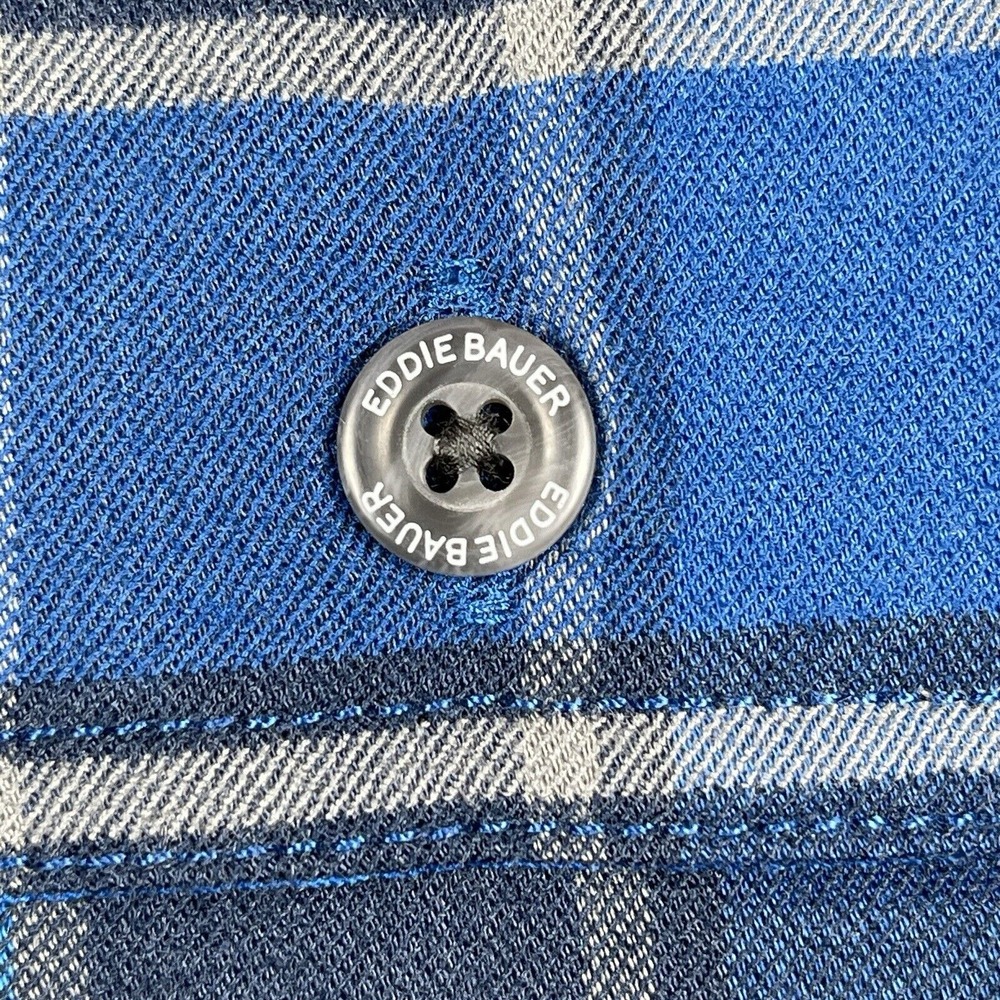 Eddie Bauer Shirt Mens XXL Classic Blue Plaid Country‎ Hike Camp Cabin Outdoors - Picture 5 of 12